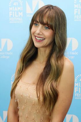 Alison Brie