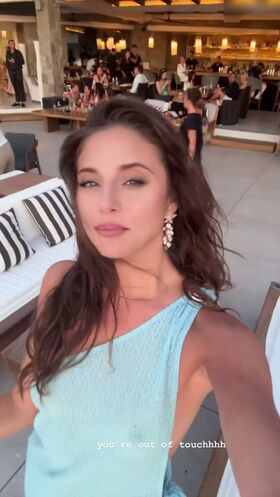 Carina Zavline
