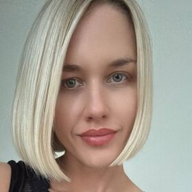 christine.de / christinedecarvalho