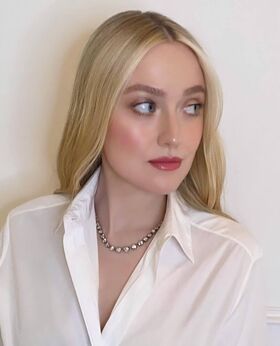 Dakota Fanning