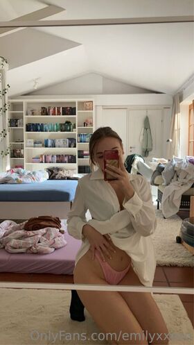 emilyxxoxo
