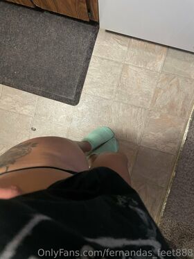 fernandas_feet888