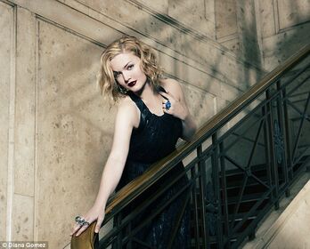 Holliday Grainger