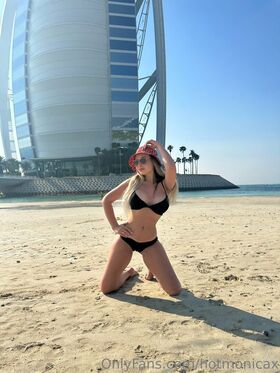 hotmonicax