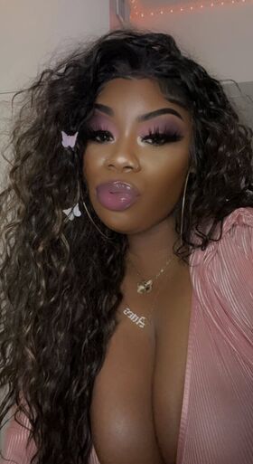 ILookLikeBaae