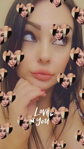 Laceylooxxx