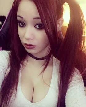 Lilchipmunk / Twitch