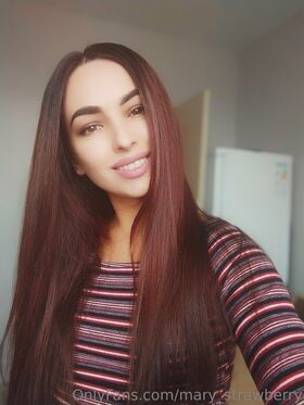 mary_strawberry