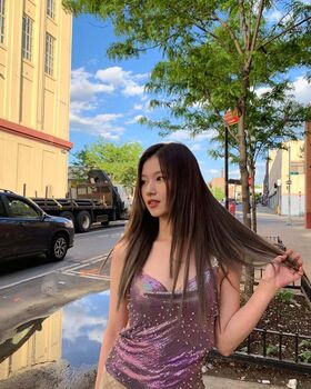 Minatozaki Sana (TWICE)