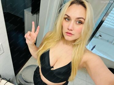 Naomi Kyle