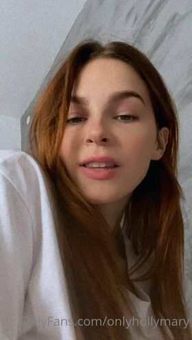 onlyhollymary
