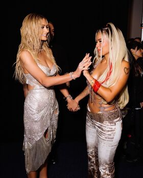 Paris Hilton Nude Leaks OnlyFans Photo 738