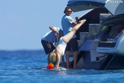 Reese Witherspoon