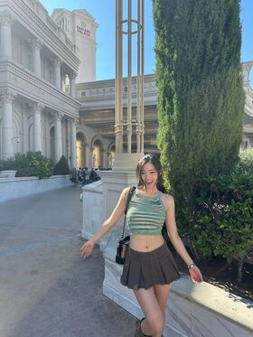 Sarah Hwang