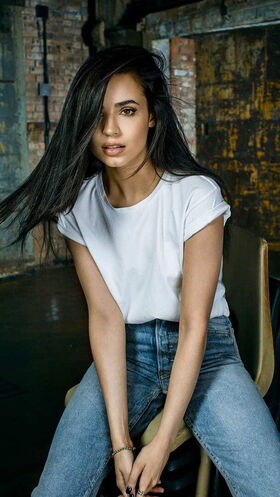 Sofia Carson