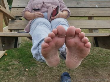 tezzasfeetfree