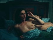 Thérèse Liotard Nude - L' une chante, l'autre pas (1977) HD 1080p