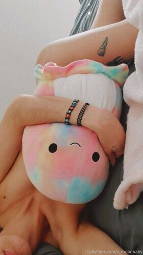 x_moonbaby
