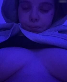 yhl.lara / Lara Reichardt / privat.shit.von.lara